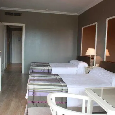 Ξενοδοχείο Mas Gallau 4*