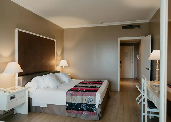 Hotel Mas Gallau 4*