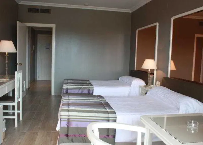 Hotel Mas Gallau 4*